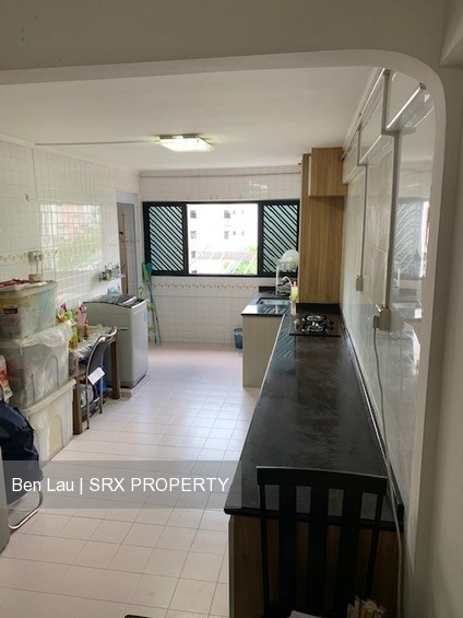 Blk 245 Jurong East Street 24 (Jurong East), HDB 3 Rooms #215943971